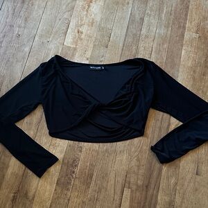 PrettyLittleThing Black Long Sleeve Twist Front Crop Top